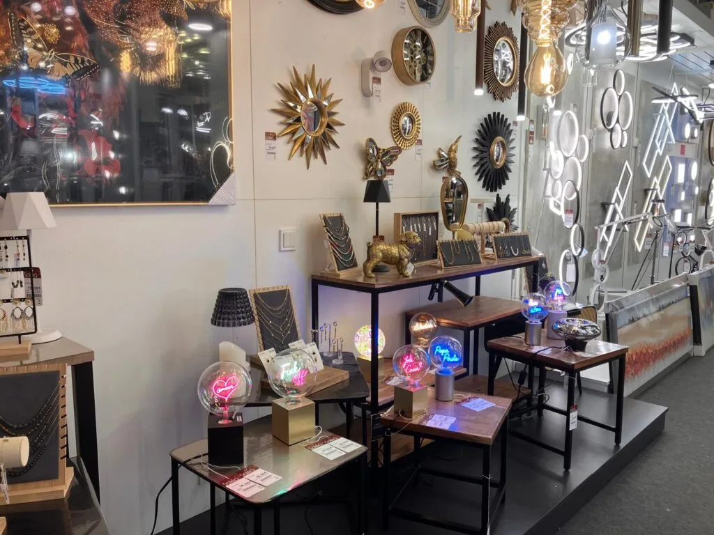 Luminaires Javillier - Solea - 77400 St Thibault (2)