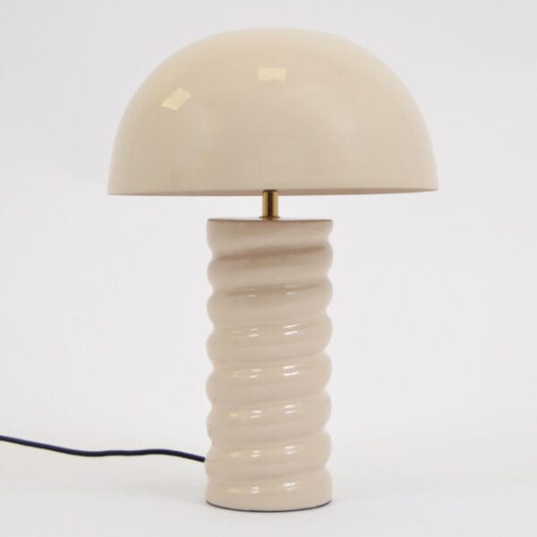 Lampe métal émaillé beige Ht 45 cm