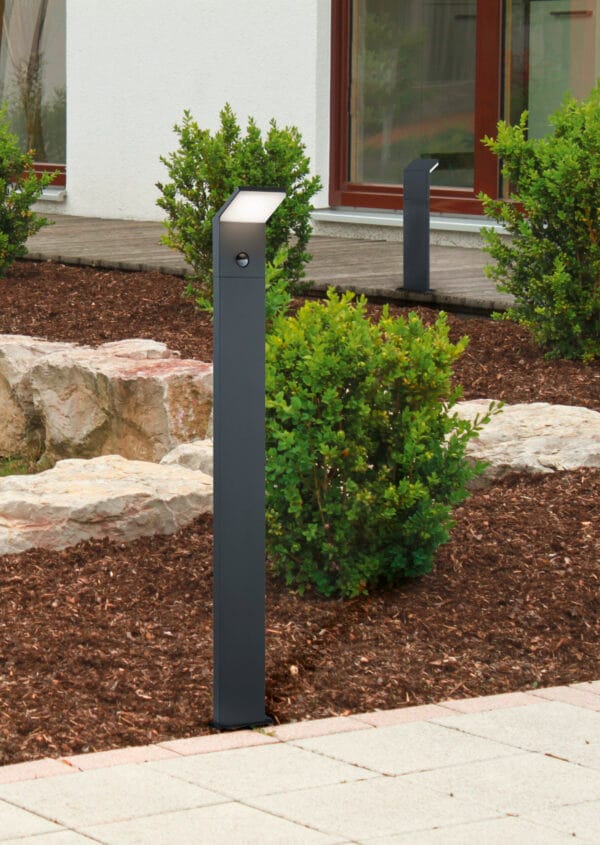Borne extérieure LED à détection anthracite – Image 2
